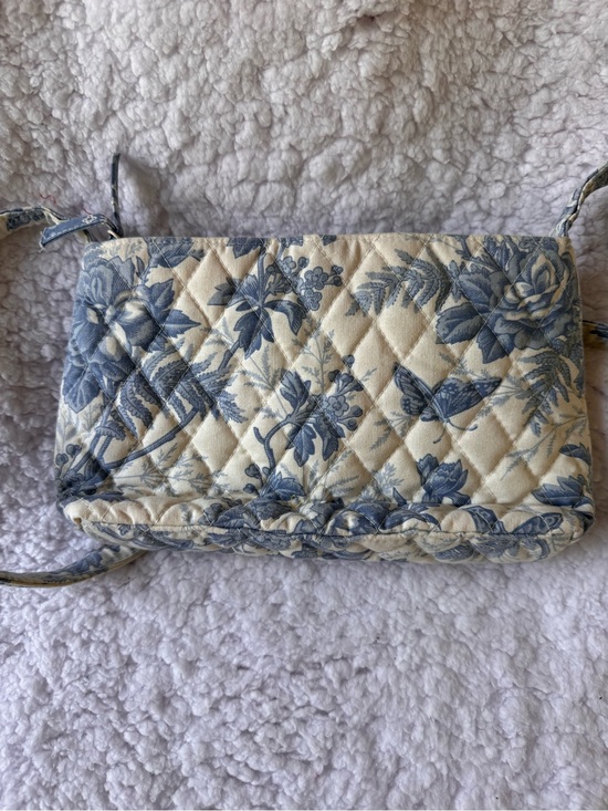 Vera Bradley Handbags - Vera Bradley Blue Toile Patchwork Shoulder Bag
